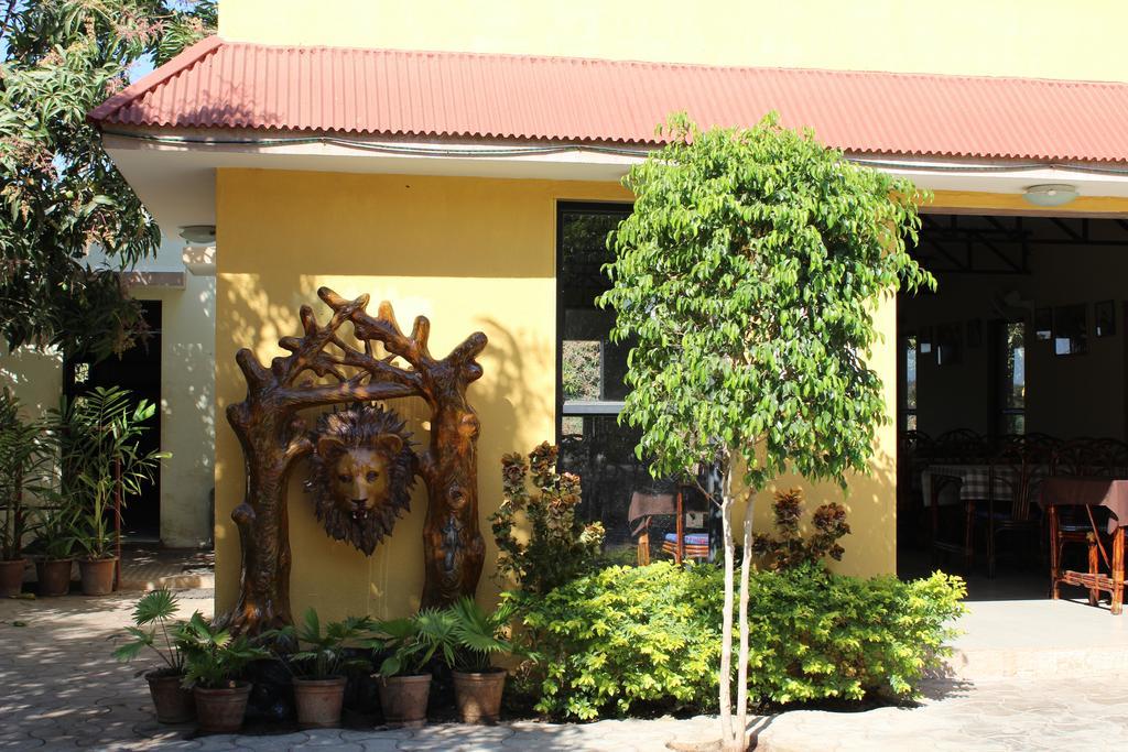 Gir Jungle Lodge Sasan Gir Exterior photo